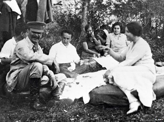Сталин на пикнике