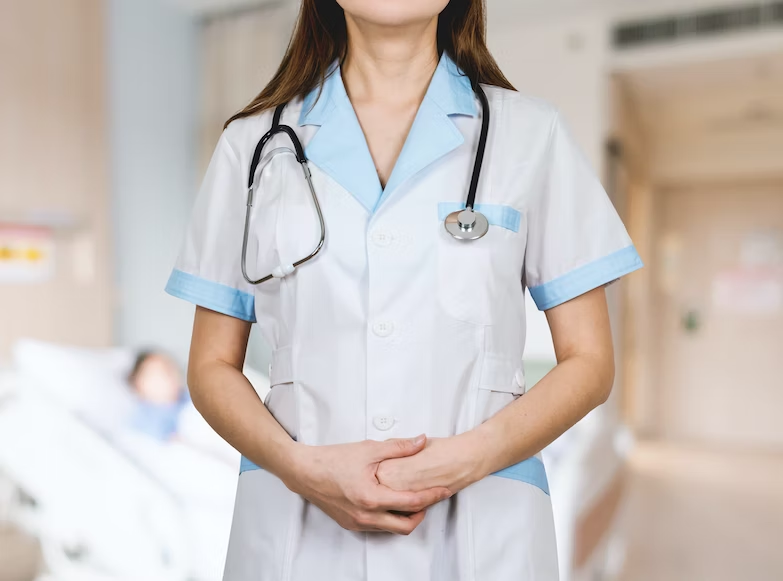 Photo of a nurse wearing her uniforme