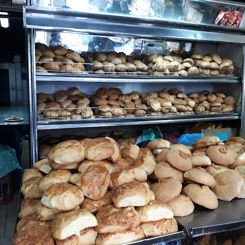 Opiniones de Panadería Mont Blank en Quito - Panadería
