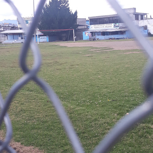 Cancha de Fútbol la Isla - Quito