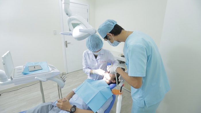 Hàn trám răng - Giải pháp phục hình răng bị sứt, mẻ, vỡ nhanh chóng 6