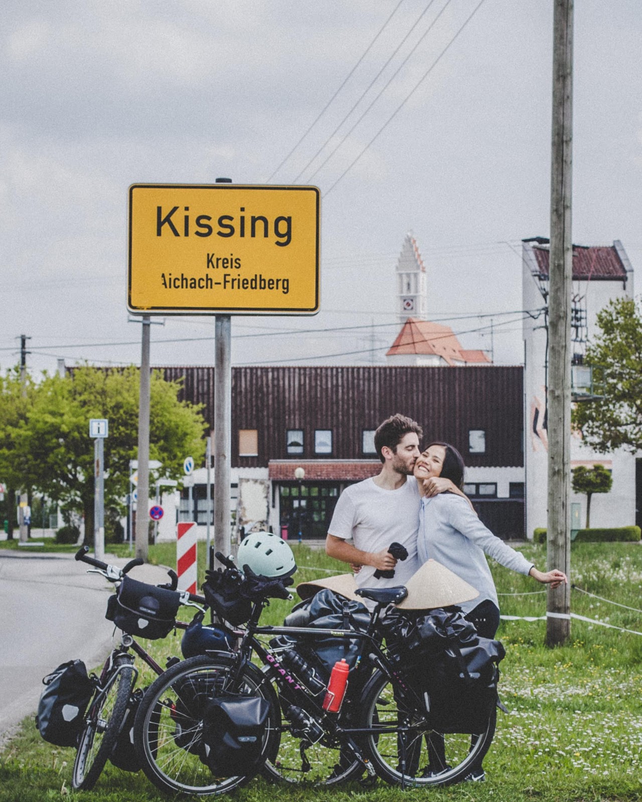 Kissing-Germany.jpg