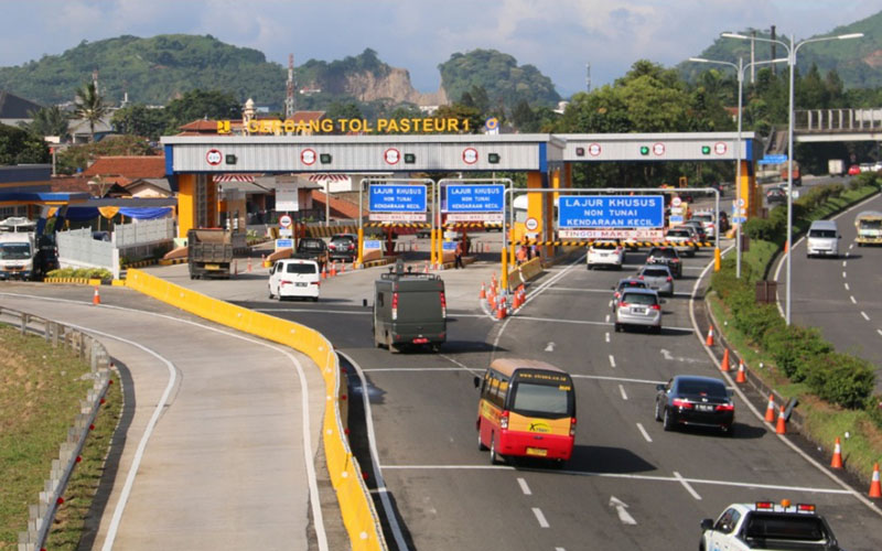 Berikut Tarif Tol Jakarta Bandung untuk semua golongan kendaraan