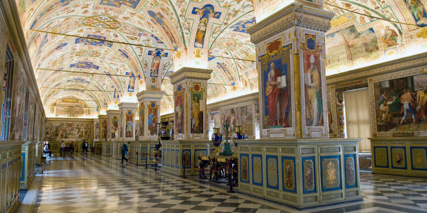 Thư viện Vatican đã có mặt trên mạng nhiều năm, và bạn có thể truy cập từ đây