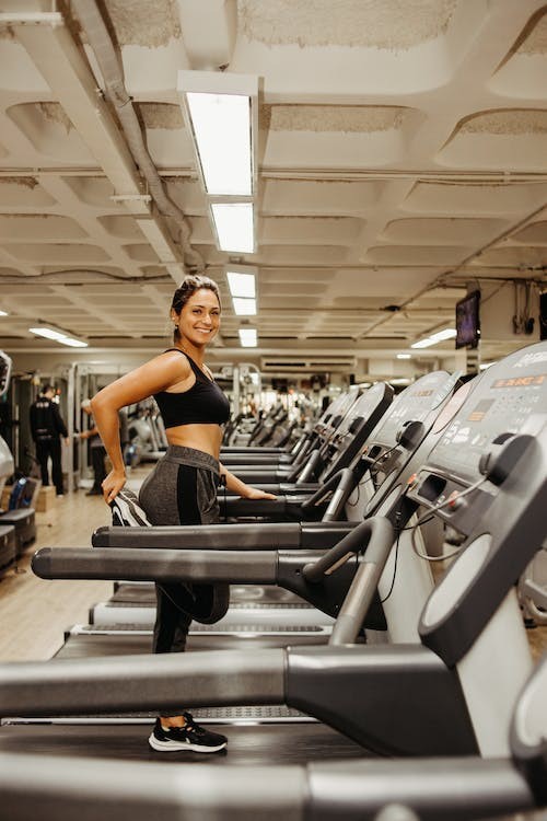 How treadmill workouts can make you look aesthetically fit?