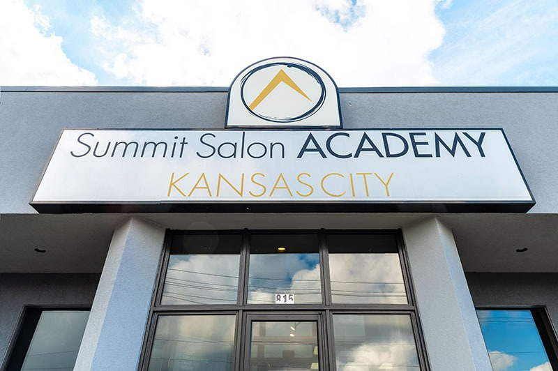 Cosmetology School in Kansas City MO