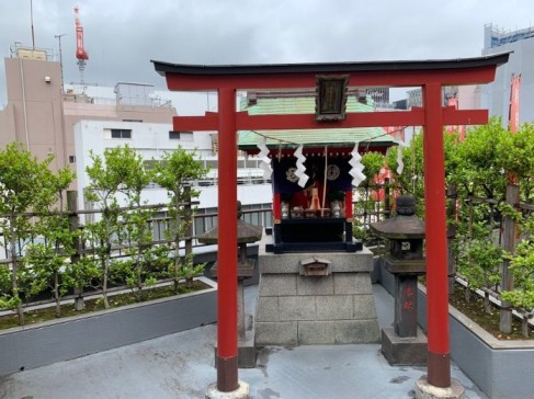 Asahi Inari Shrine in real life