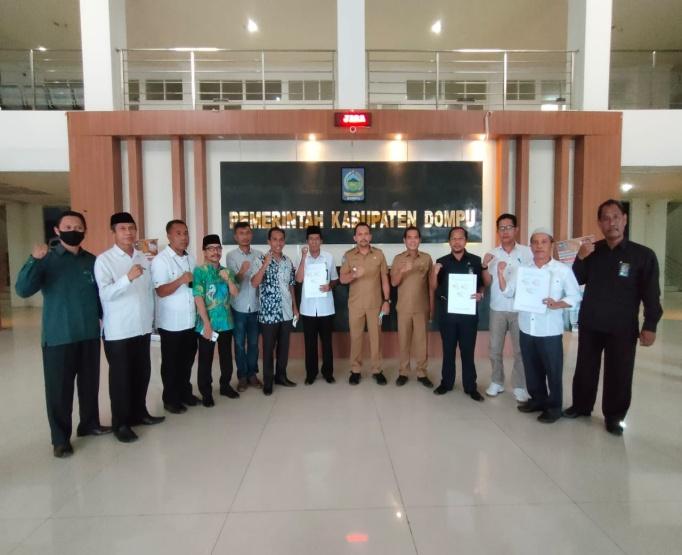 D:\A\Foto bersama.jpg