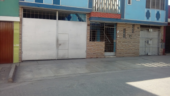 Jr. Los Nardos Nro. 871 Urb. Valdiviezo Ate, Cercado de Lima, Perú