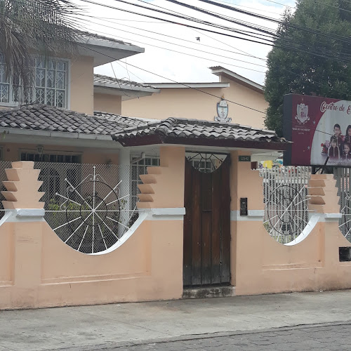 Opiniones de Centro Infantil Jesús de Nazareth en Quito - Guardería