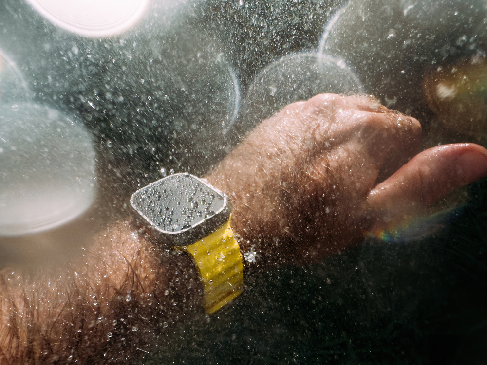 How To Clean an Apple Watch After Swimming/Bath