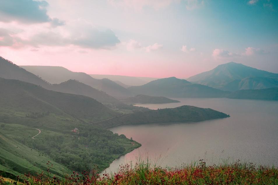 Lake toba