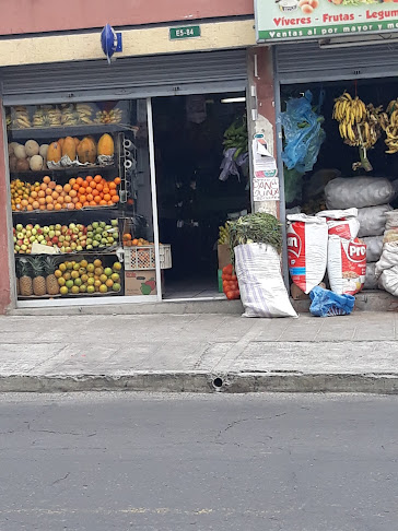 Opiniones de Fruteria Dayana en Quito - Frutería