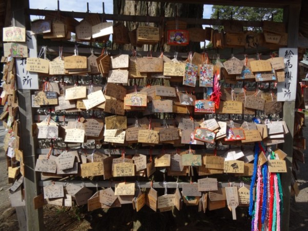 Touring these 6 Real life Locations of Lucky star - The Washinomiya Shrine