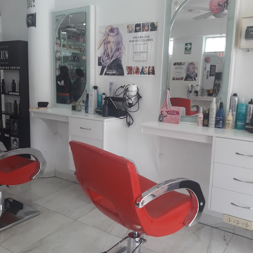 Comentarios y opiniones de Collage Salón y Spa