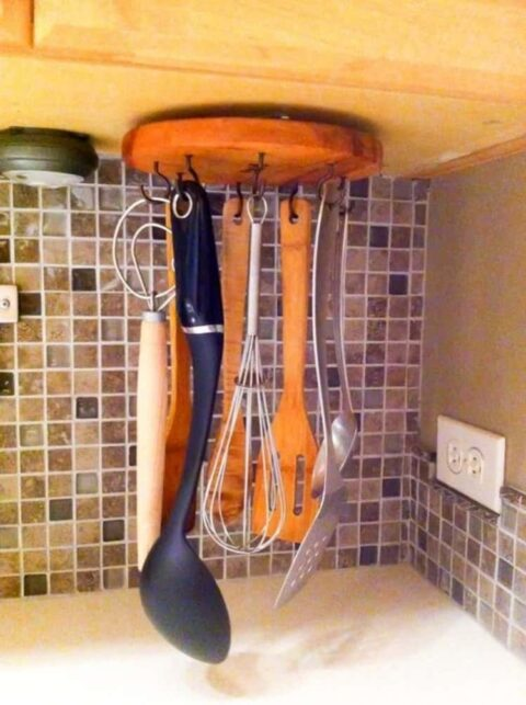 10 Ways to Organize Kitchen Utensils