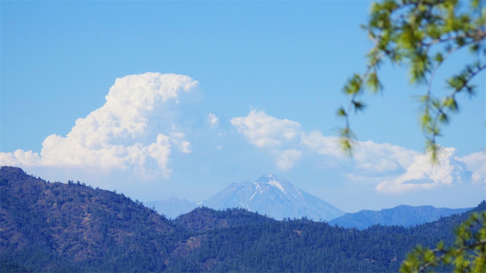 Shasta Clouds 4.jpg