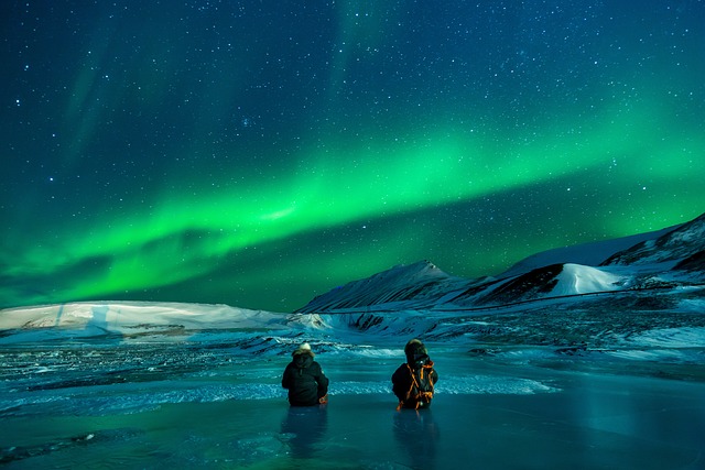 people stargazing bythe beach while camping - things to do while camping for adults.