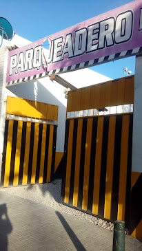 Reseñas de Parqueadero La 4 B-J - Montería - Aparcamiento