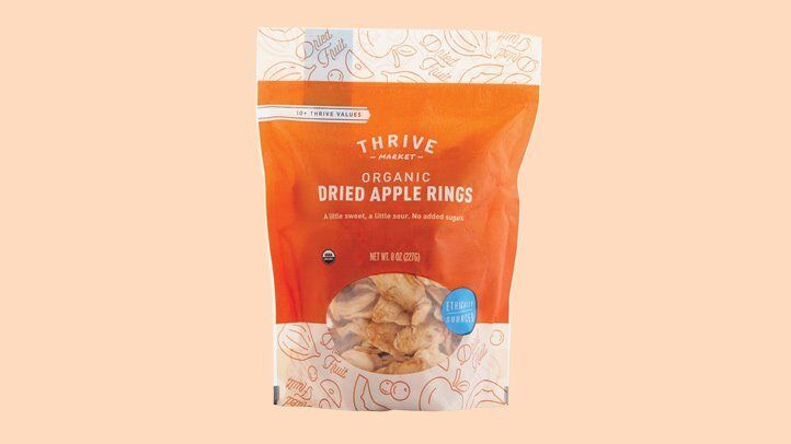 6.Thrive Market Organic Dried Apple Rings