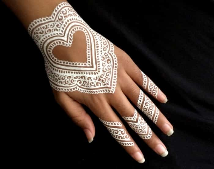 Gambar Henna Sederhana