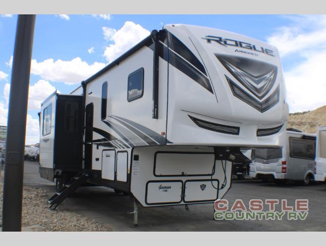 Browse more great toy hauler fifth wheels at Castle Country.