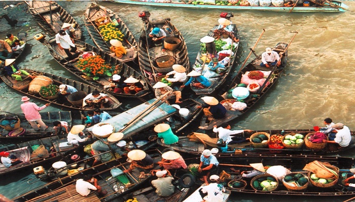 Tour du lịch free & easy An Giang - Chợ nổi Long Xuyên bình dị