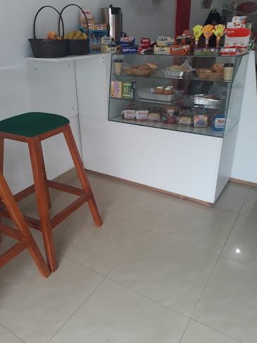 Opiniones de DeliMarket 3A en Quito - Tienda de ultramarinos
