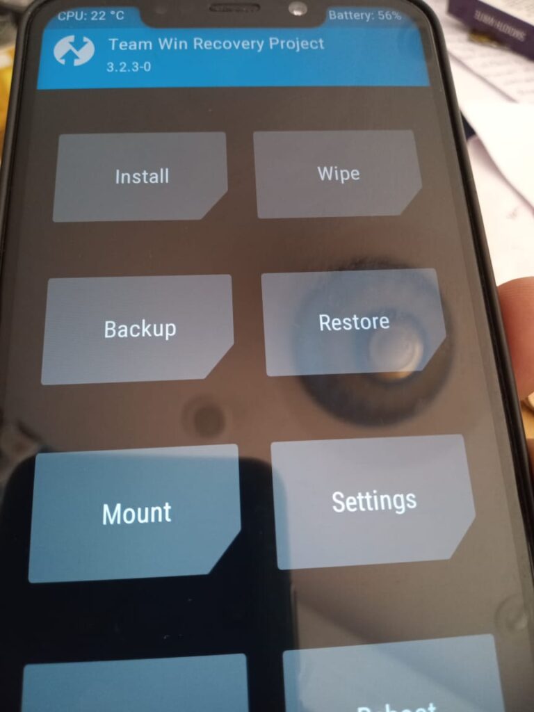 Android-11-for-Motorola-one-power