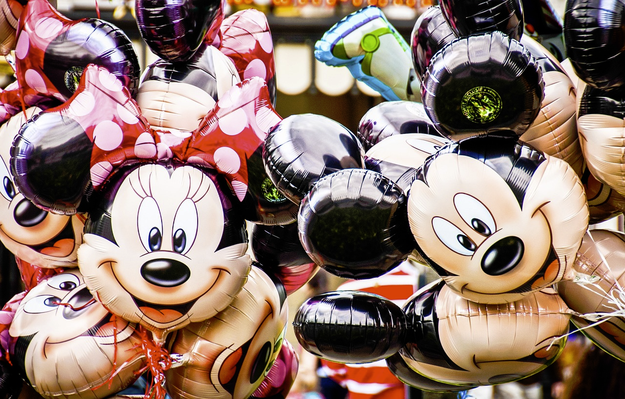 Mickey and Minnie Mouse balloons at Disney