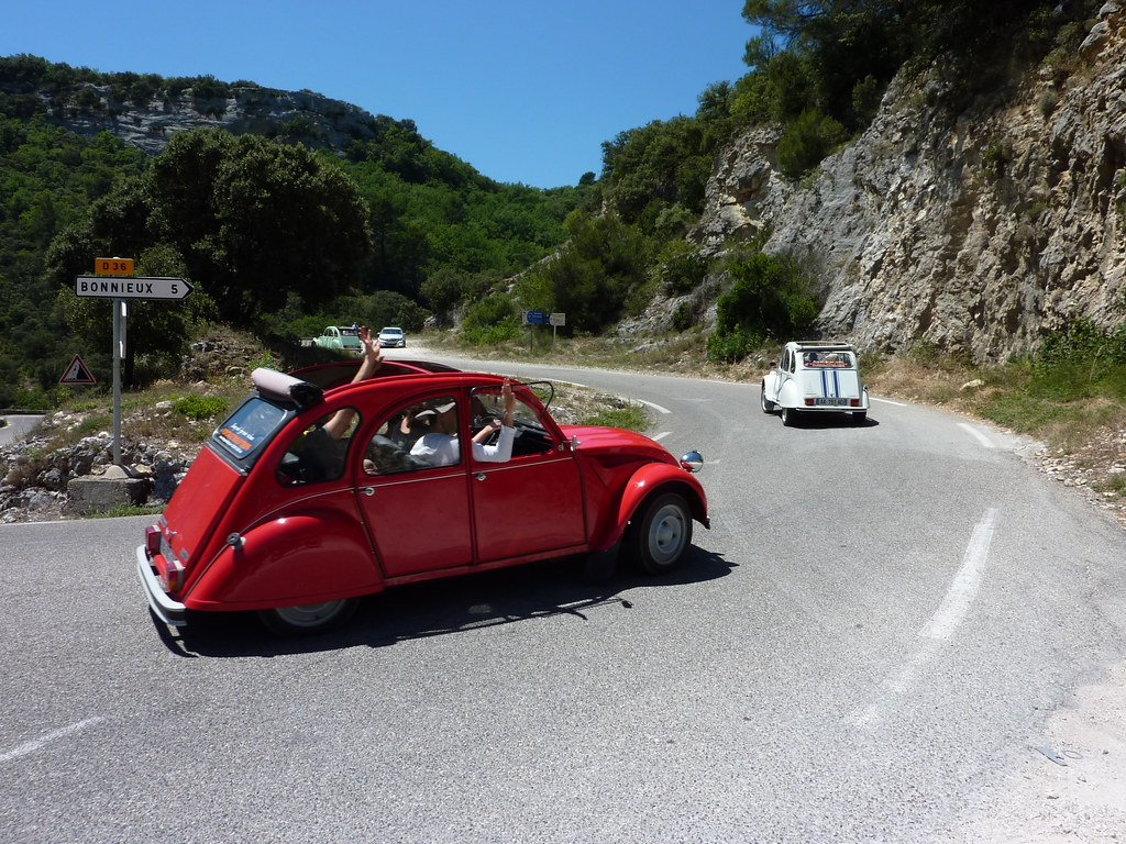 Le rallye 2CV vintage et amusant !