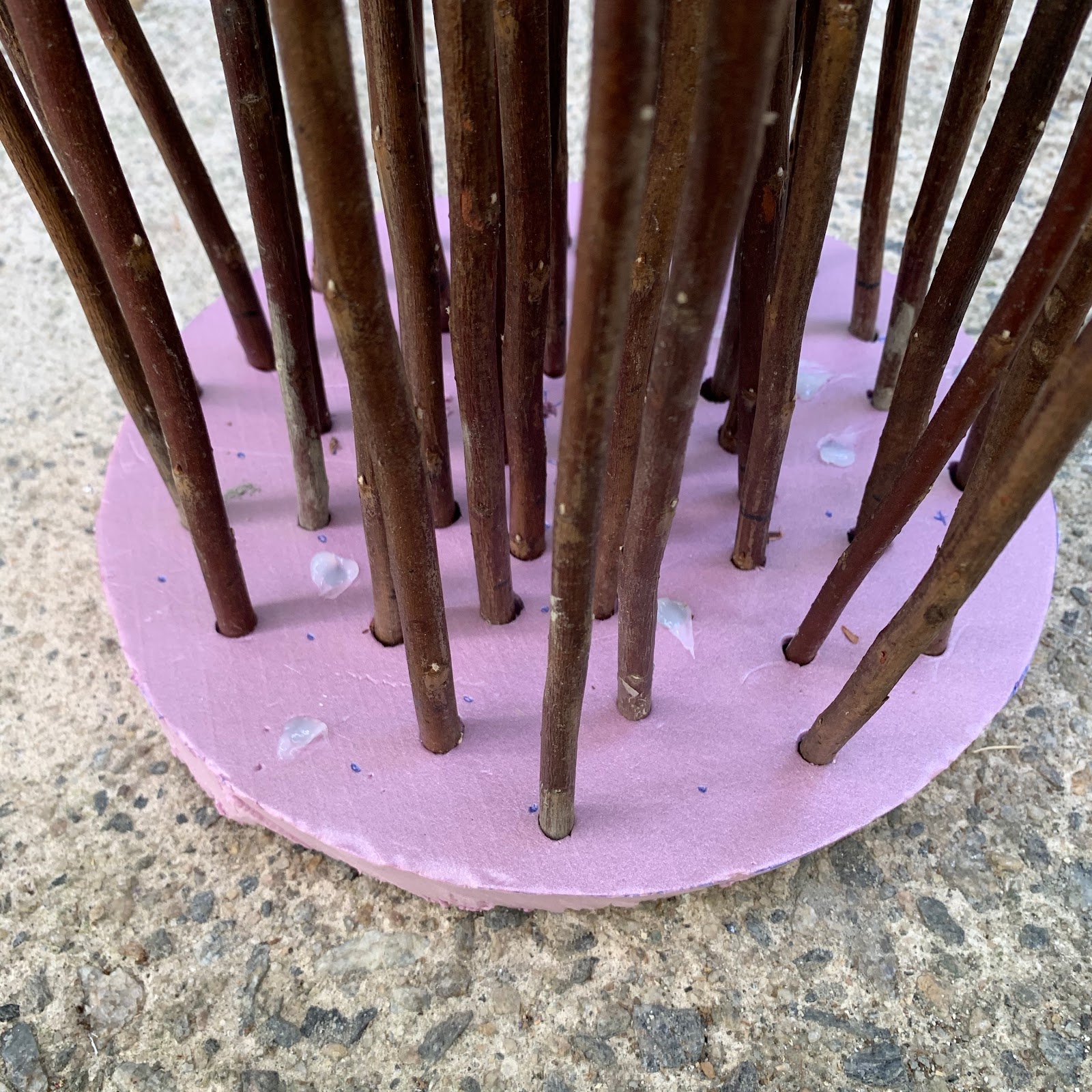 DIY Twig Lights Stand (in a Floating Concrete Base!) Artsy Pretty Plants