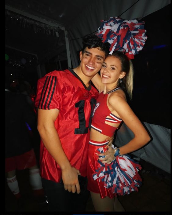 cheerleader and football player costume 