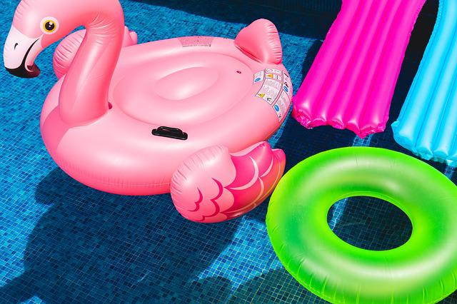Pool Float,  Flamingo Pool Float, How to Clean Pool Float,  Pool Float Storage