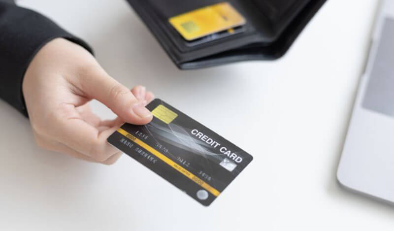 Đáo hạn thẻ tín dụng tại Hà Nội