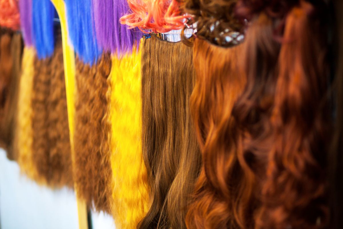 Benefits of Buying Hair Extensions Wholesale