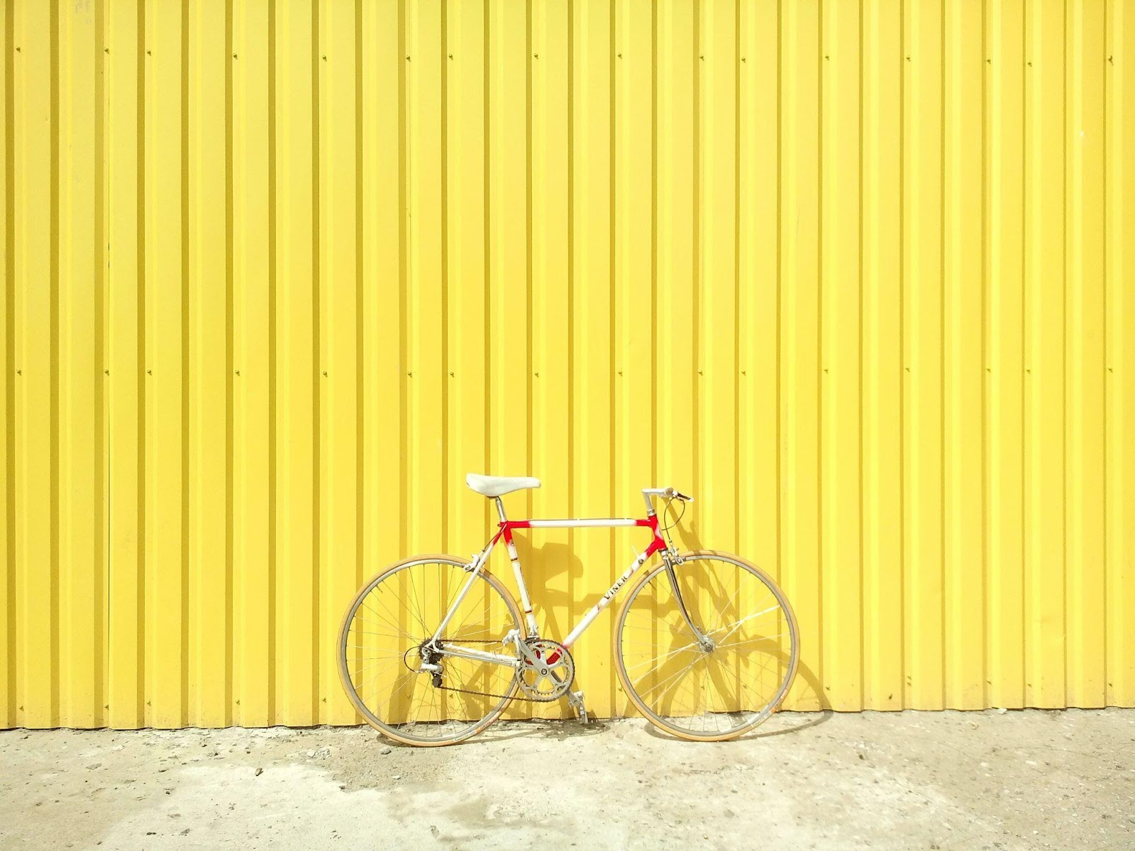 bicycle on the garage