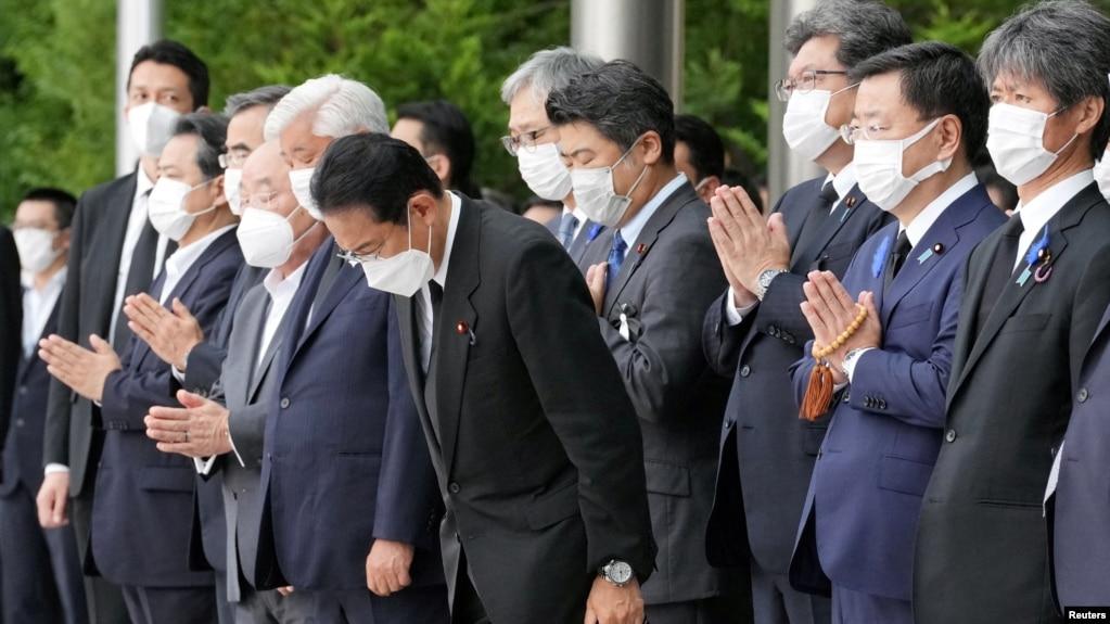 
Thủ tướng Nhật Fumio Kishida tại tang lễ của ông Shinzo Able ở Tokyo, ngày 12/7/2022. 