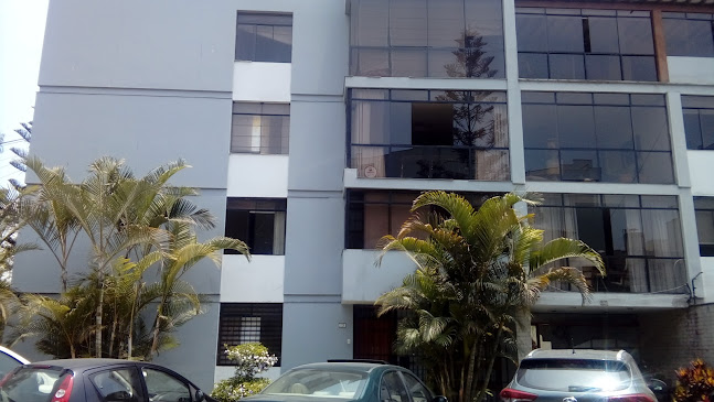 Consultorio Dr Roni Luna - Miraflores