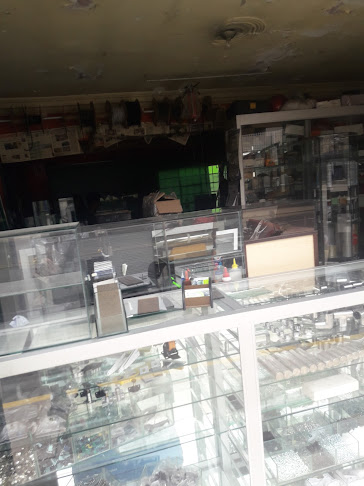 Opiniones de Servi Glass del Sur en Cerro Colorado - Tienda de ventanas