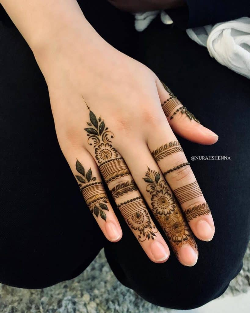 Fingers Mehndi Designs