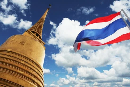 What Does The Flag Of Thailand Symbolize?