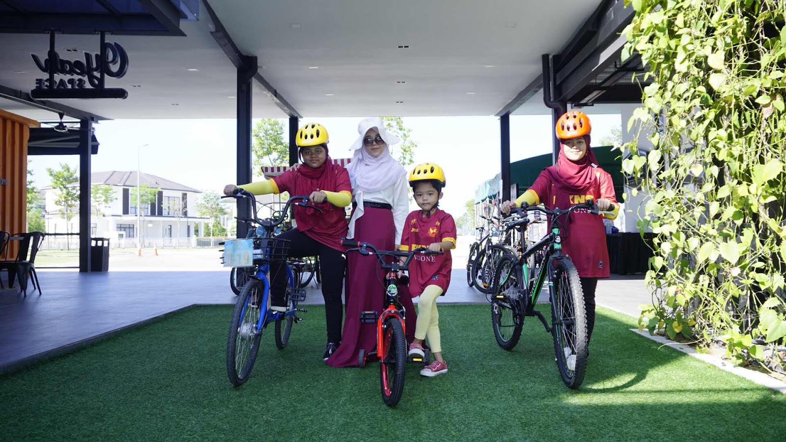 DGB Bike City Eco Grandeur Puncak Alam Premium Beautiful Therapants Theravest Harga Murah