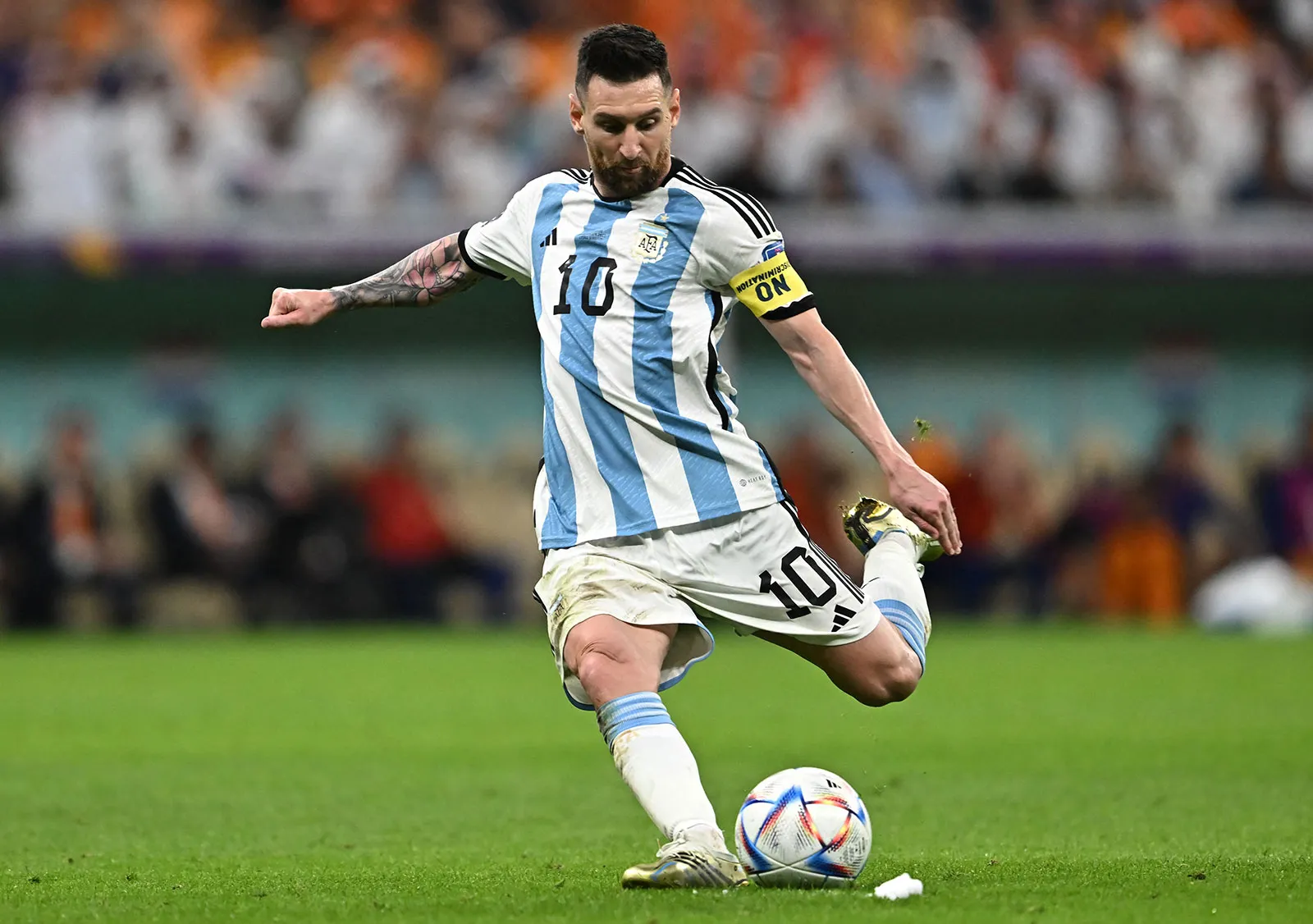  Lionel Messi (PSG & Argentina) (Total Goals: 803)