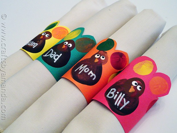 Turkey Napkin Rings: These 25 Thanksgiving Crafts for Kids will get everyone into the thanksgiving spirit. 