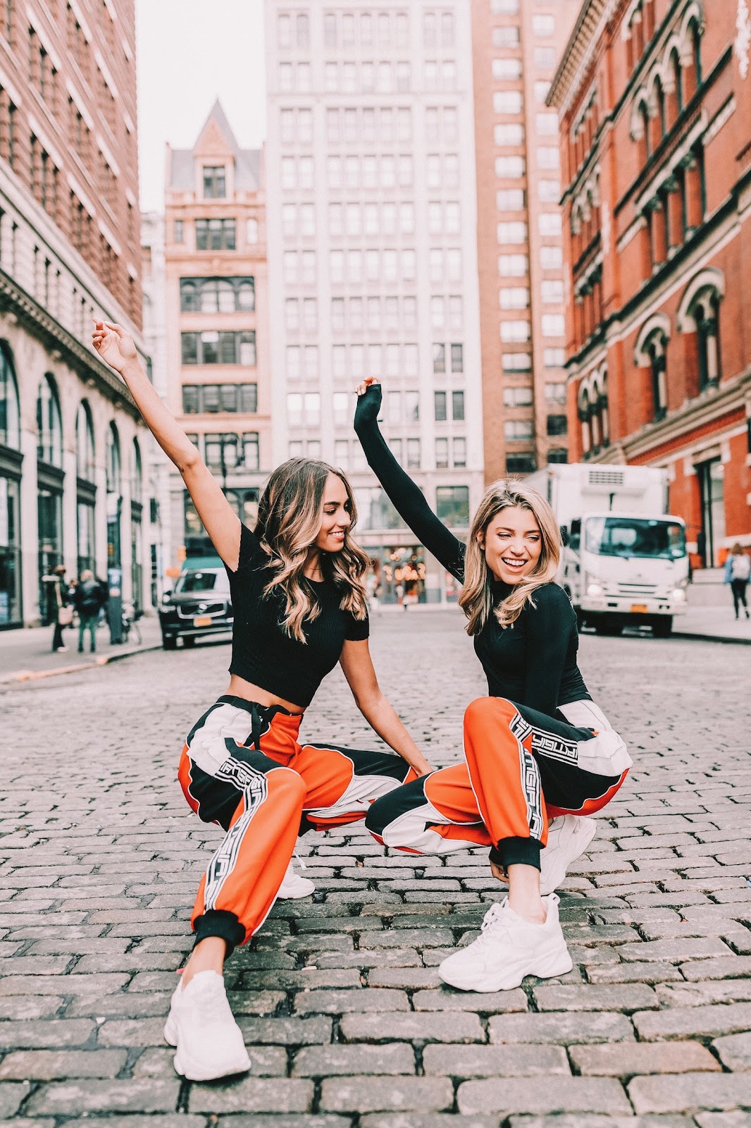 Elizabeth and Dale from @SweatsandtheCity in New York City