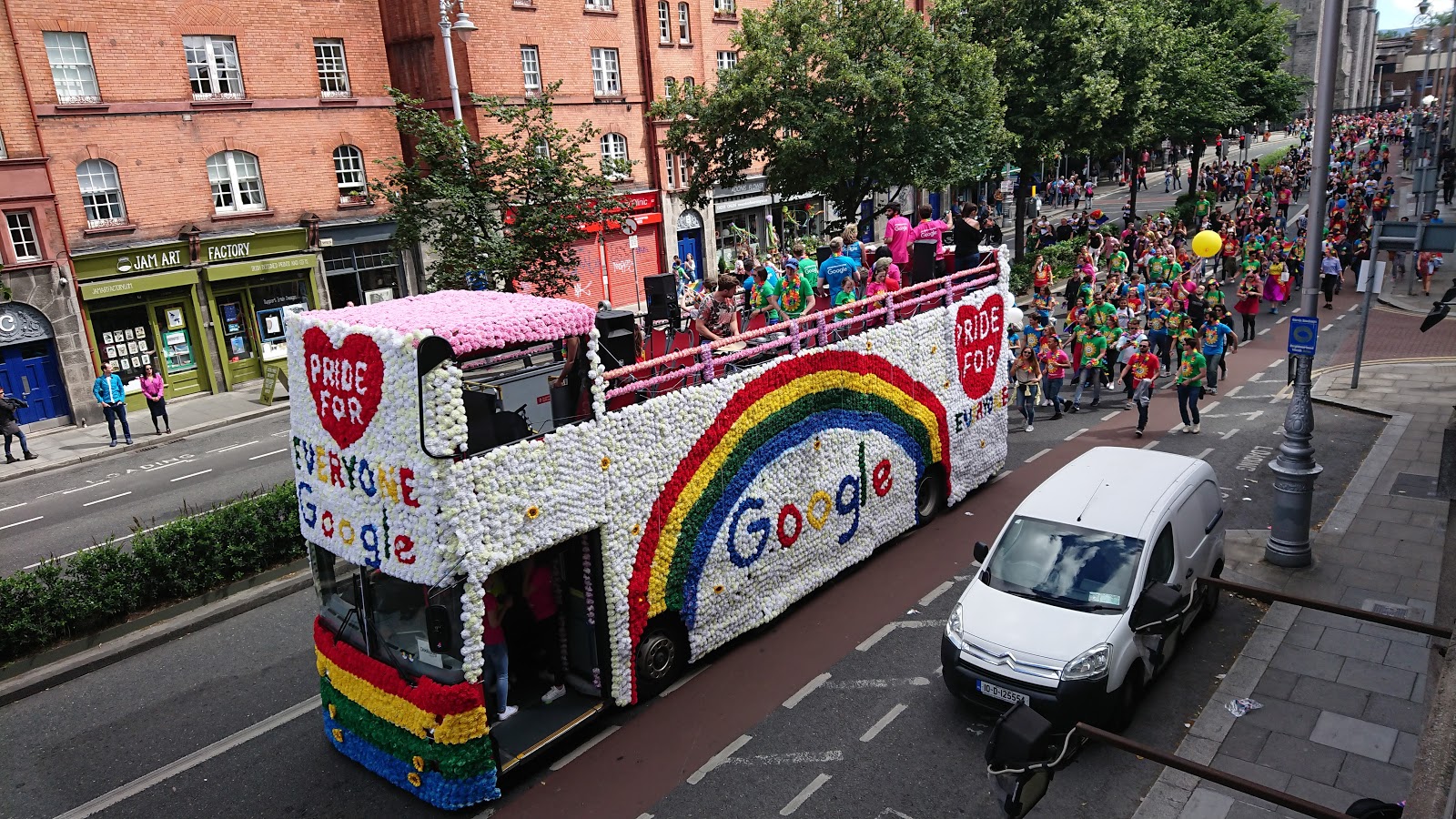 Google float in Dublin Pride 2017