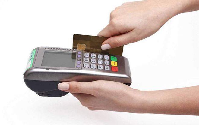 Có thể thực hiện chuyển tiền từ thẻ ATM qua thẻ tín dụng không?