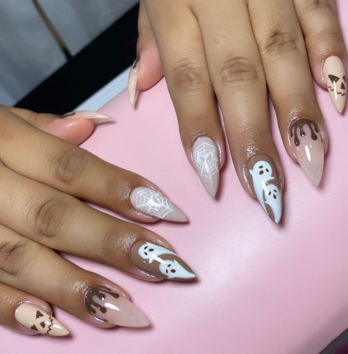 Spooky Ghost Nails