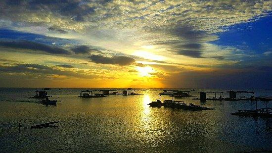 Bayview Sunset Beach Resort, newly opened beach resort at north beach road, Matabungkay Beach, B